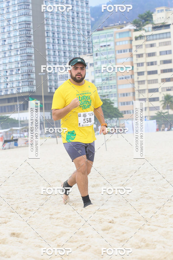Buy your photos of the eventCircuito Petrobrs Rei e Rainha do Mar on Fotop