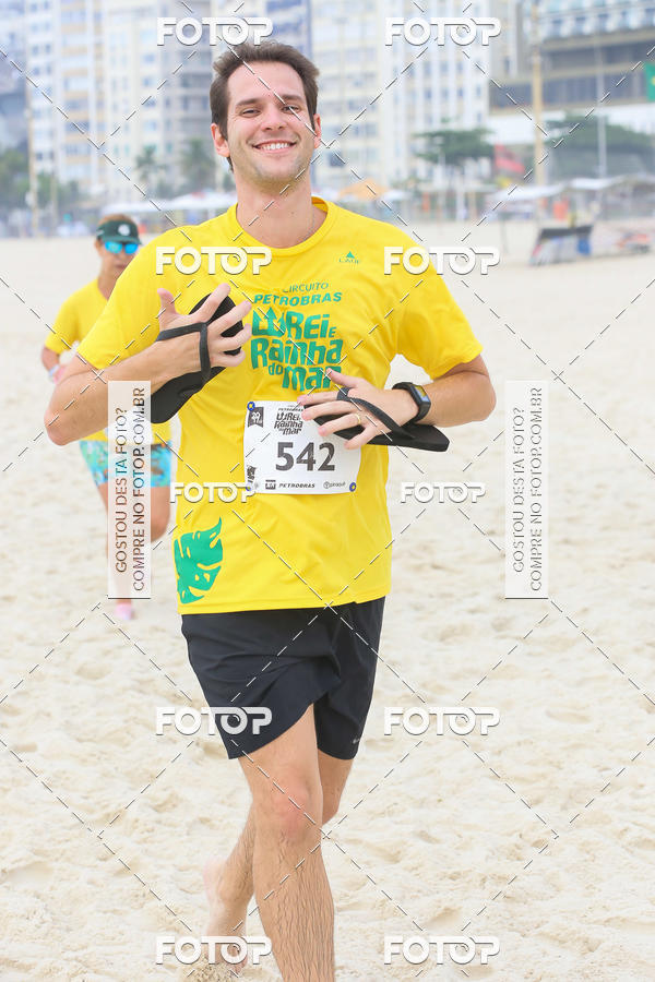 Buy your photos of the eventCircuito Petrobrs Rei e Rainha do Mar on Fotop