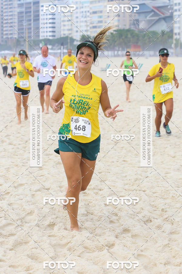 Buy your photos of the eventCircuito Petrobrs Rei e Rainha do Mar on Fotop