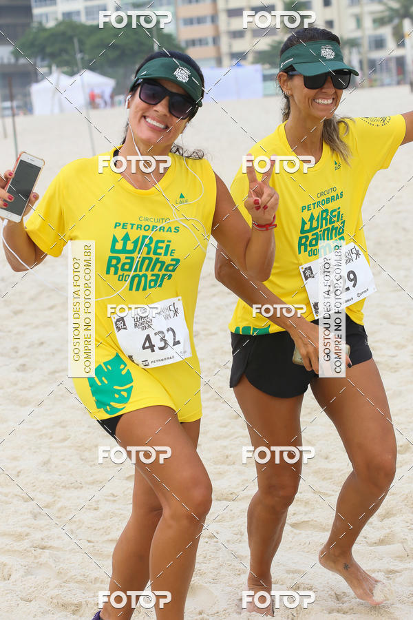 Buy your photos of the eventCircuito Petrobrs Rei e Rainha do Mar on Fotop