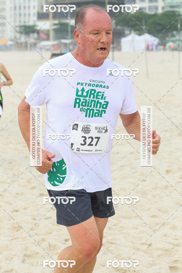 Buy your photos of the eventCircuito Petrobrs Rei e Rainha do Mar on Fotop