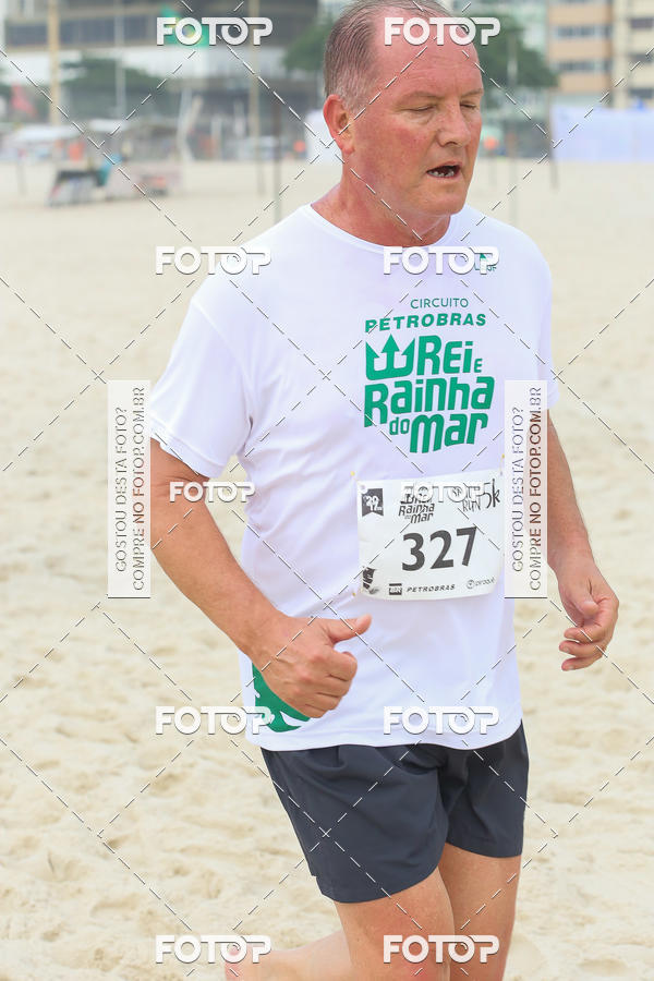 Buy your photos of the eventCircuito Petrobrs Rei e Rainha do Mar on Fotop