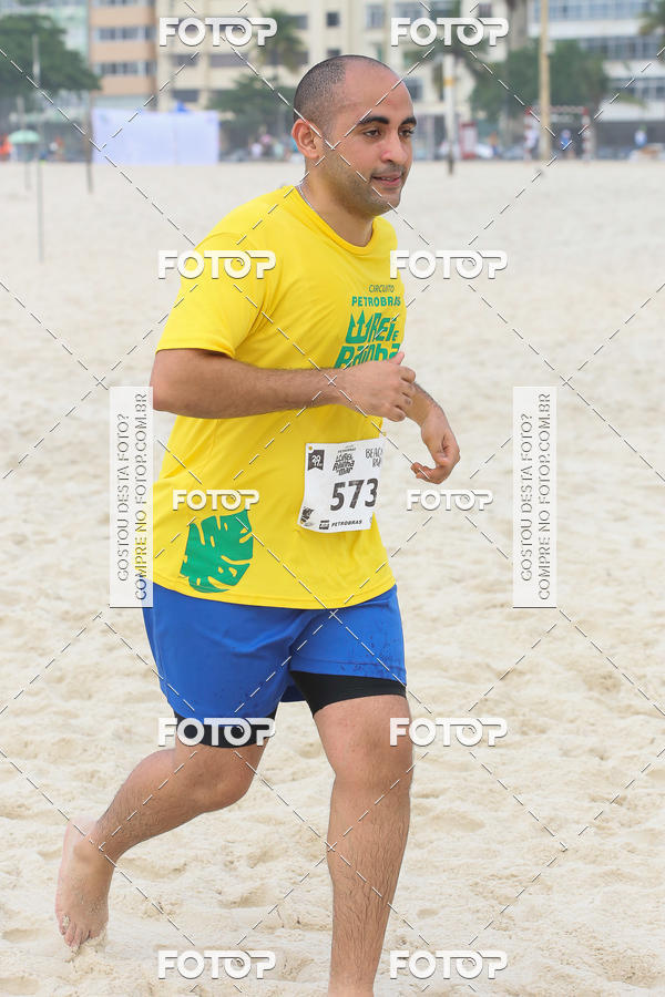 Buy your photos of the eventCircuito Petrobrs Rei e Rainha do Mar on Fotop