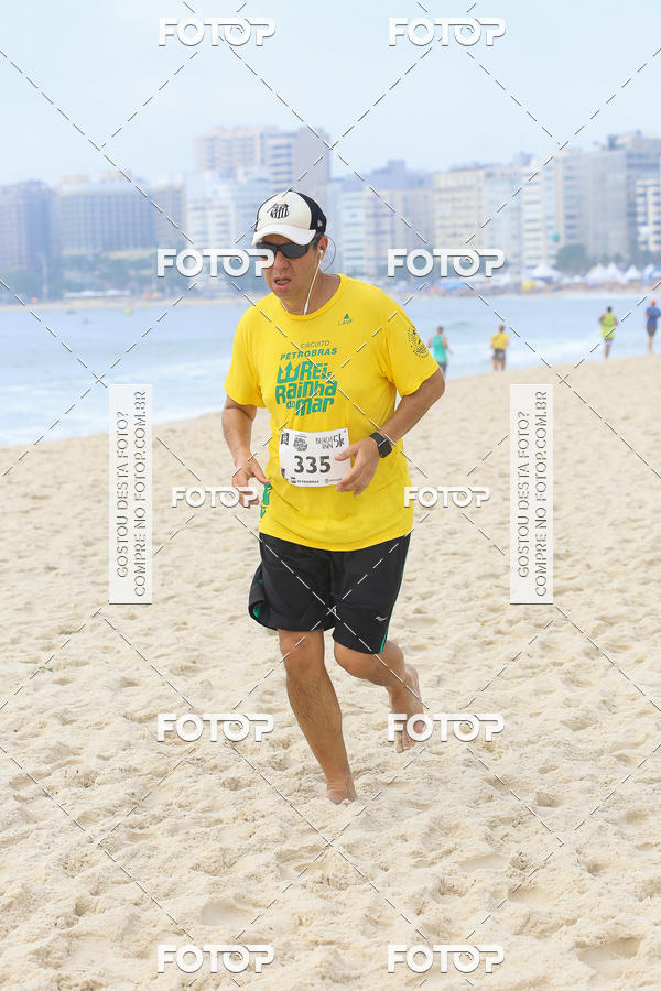 Buy your photos of the eventCircuito Petrobrs Rei e Rainha do Mar on Fotop