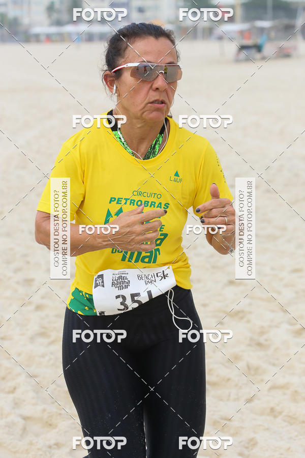 Buy your photos of the eventCircuito Petrobrs Rei e Rainha do Mar on Fotop