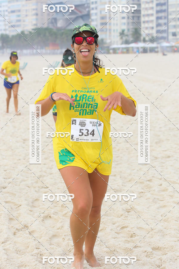 Buy your photos of the eventCircuito Petrobrs Rei e Rainha do Mar on Fotop