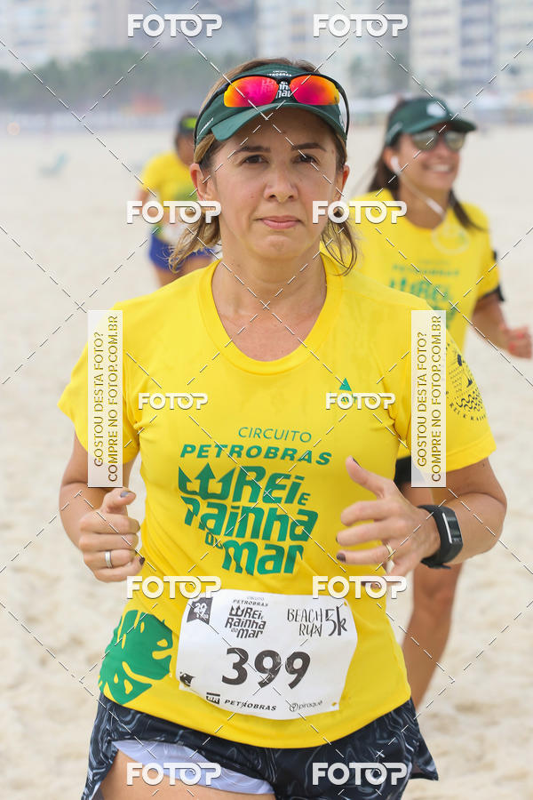 Buy your photos of the eventCircuito Petrobrs Rei e Rainha do Mar on Fotop