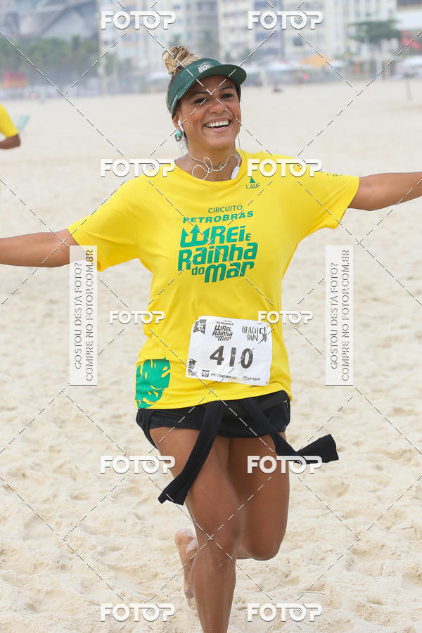 Buy your photos of the eventCircuito Petrobrs Rei e Rainha do Mar on Fotop