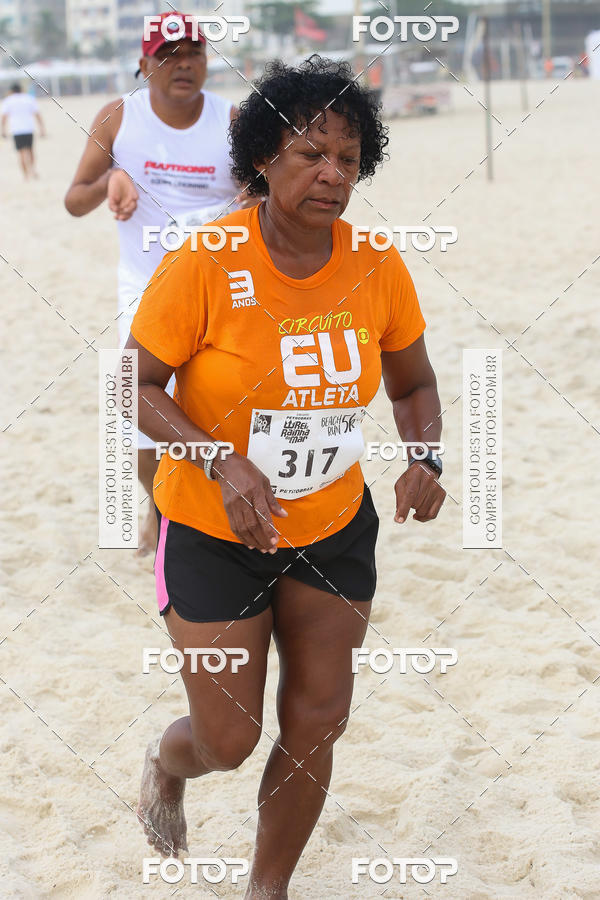 Buy your photos of the eventCircuito Petrobrs Rei e Rainha do Mar on Fotop