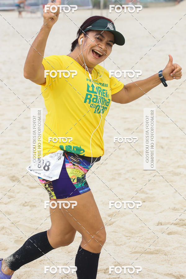 Buy your photos of the eventCircuito Petrobrs Rei e Rainha do Mar on Fotop