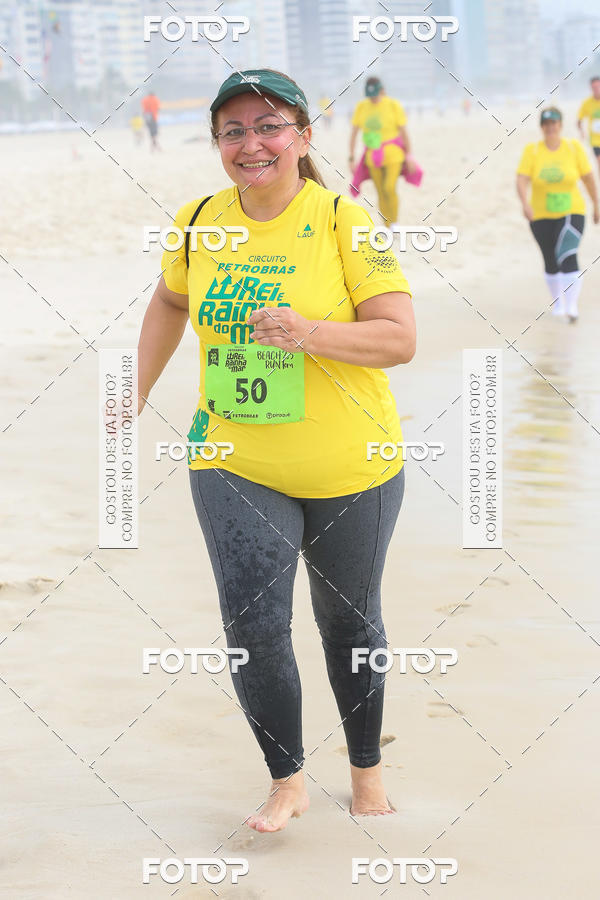 Buy your photos of the eventCircuito Petrobrs Rei e Rainha do Mar on Fotop