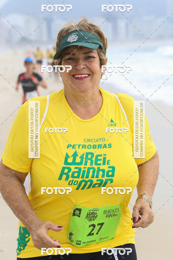 Buy your photos of the eventCircuito Petrobrs Rei e Rainha do Mar on Fotop