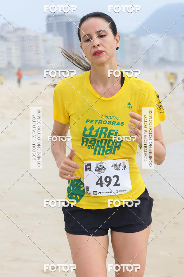 Buy your photos of the eventCircuito Petrobrs Rei e Rainha do Mar on Fotop