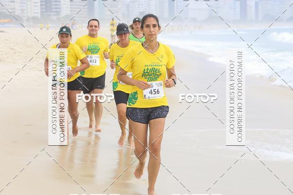 Buy your photos of the eventCircuito Petrobrs Rei e Rainha do Mar on Fotop
