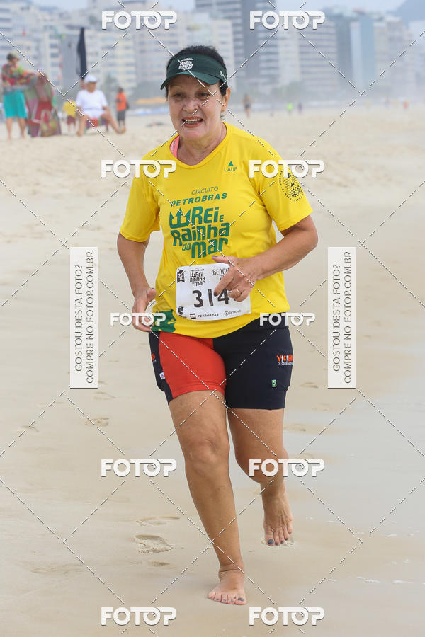Buy your photos of the eventCircuito Petrobrs Rei e Rainha do Mar on Fotop