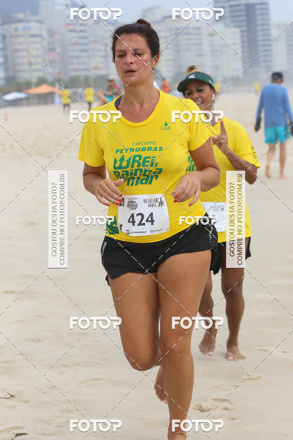 Buy your photos of the eventCircuito Petrobrs Rei e Rainha do Mar on Fotop