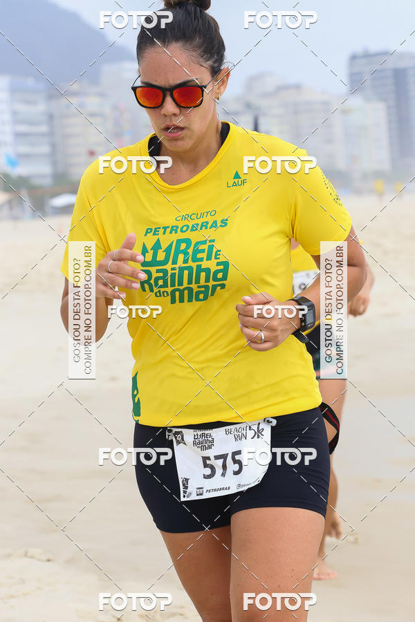 Buy your photos of the eventCircuito Petrobrs Rei e Rainha do Mar on Fotop
