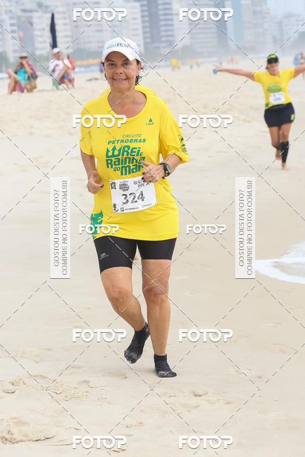 Buy your photos of the eventCircuito Petrobrs Rei e Rainha do Mar on Fotop