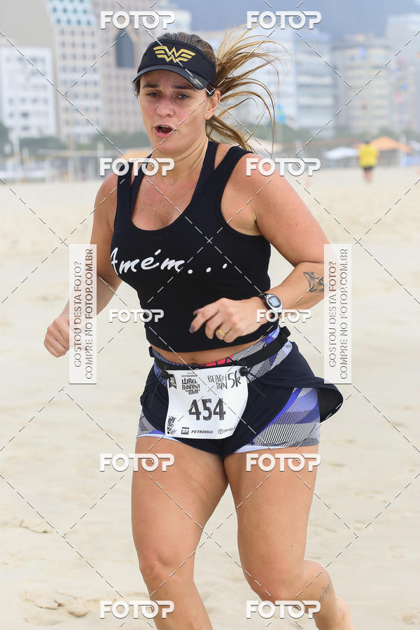 Buy your photos of the eventCircuito Petrobrs Rei e Rainha do Mar on Fotop