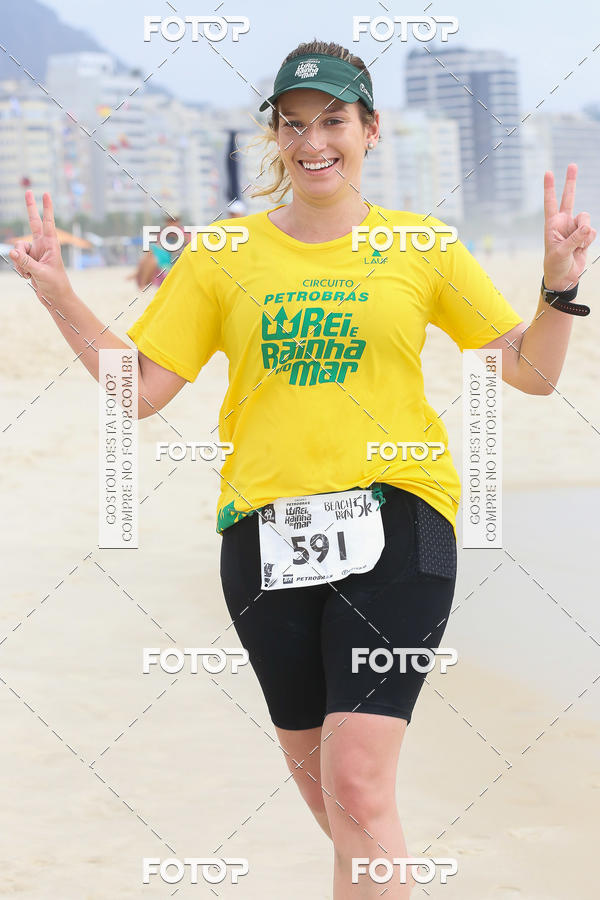 Buy your photos of the eventCircuito Petrobrs Rei e Rainha do Mar on Fotop