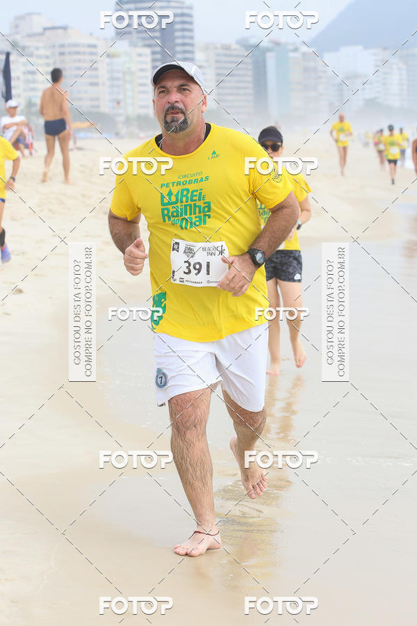 Buy your photos of the eventCircuito Petrobrs Rei e Rainha do Mar on Fotop