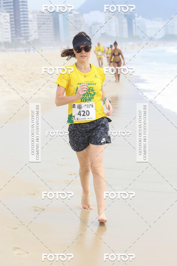 Buy your photos of the eventCircuito Petrobrs Rei e Rainha do Mar on Fotop