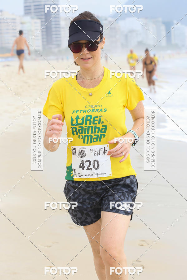 Buy your photos of the eventCircuito Petrobrs Rei e Rainha do Mar on Fotop