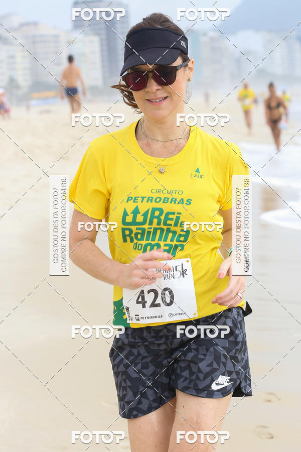 Buy your photos of the eventCircuito Petrobrs Rei e Rainha do Mar on Fotop