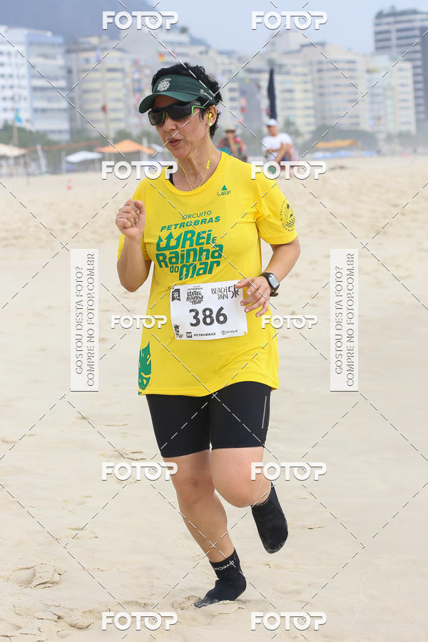 Buy your photos of the eventCircuito Petrobrs Rei e Rainha do Mar on Fotop