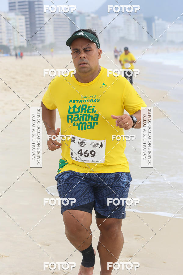 Buy your photos of the eventCircuito Petrobrs Rei e Rainha do Mar on Fotop