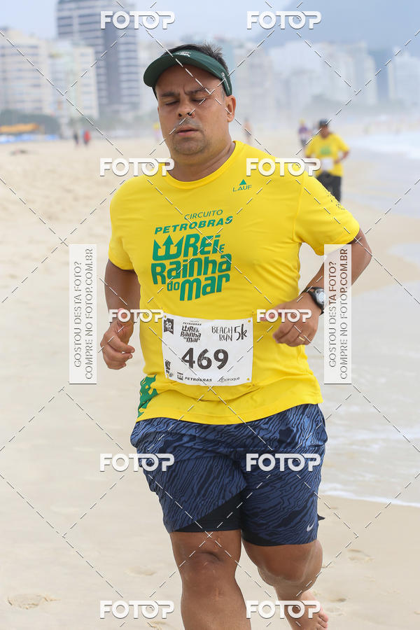 Buy your photos of the eventCircuito Petrobrs Rei e Rainha do Mar on Fotop