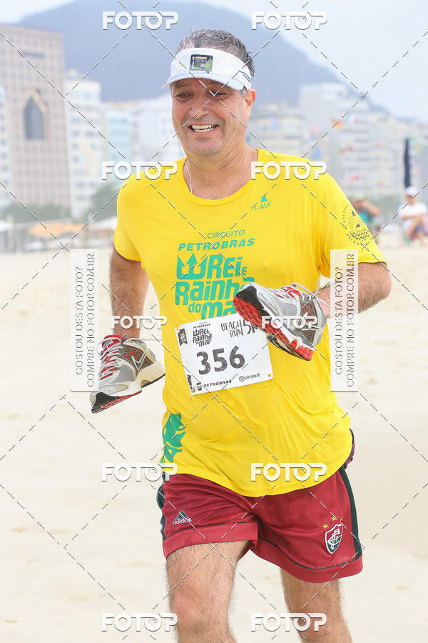 Buy your photos of the eventCircuito Petrobrs Rei e Rainha do Mar on Fotop