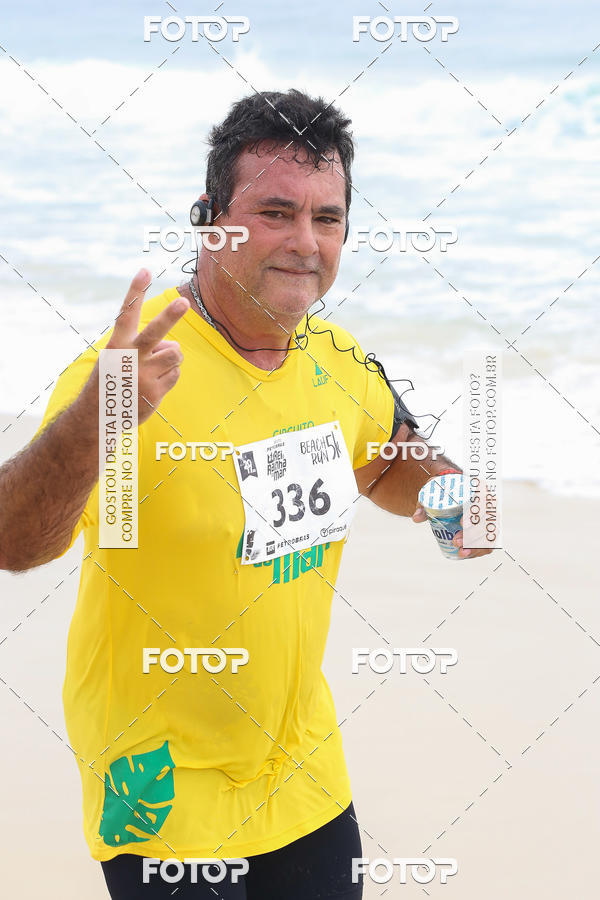 Buy your photos of the eventCircuito Petrobrs Rei e Rainha do Mar on Fotop