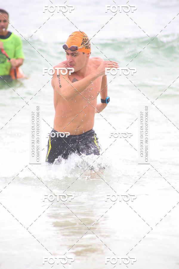 Buy your photos of the eventCircuito Petrobrs Rei e Rainha do Mar on Fotop