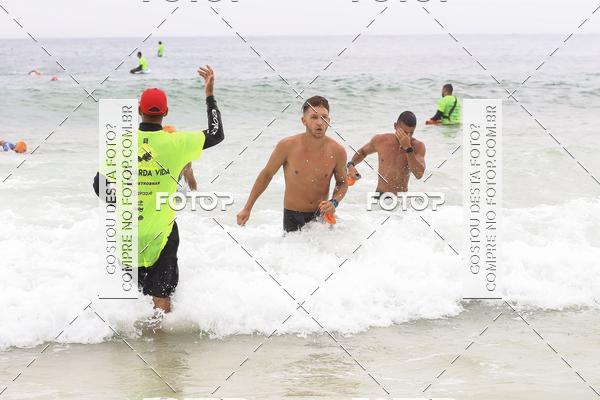 Buy your photos of the eventCircuito Petrobrs Rei e Rainha do Mar on Fotop