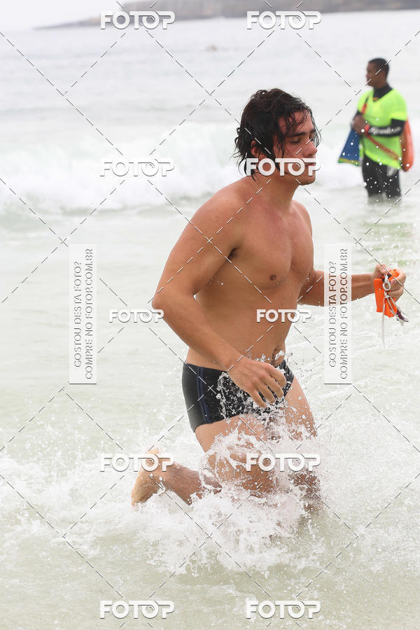Buy your photos of the eventCircuito Petrobrs Rei e Rainha do Mar on Fotop