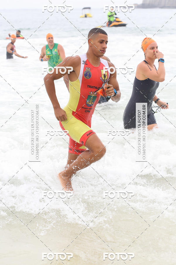 Buy your photos of the eventCircuito Petrobrs Rei e Rainha do Mar on Fotop