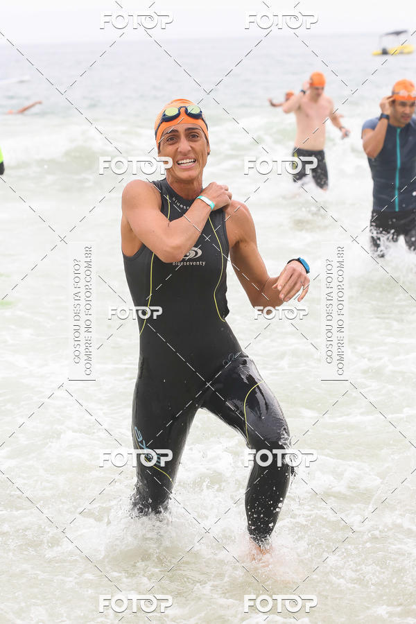 Buy your photos of the eventCircuito Petrobrs Rei e Rainha do Mar on Fotop