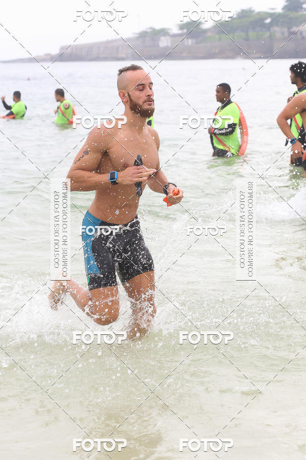 Buy your photos of the eventCircuito Petrobrs Rei e Rainha do Mar on Fotop