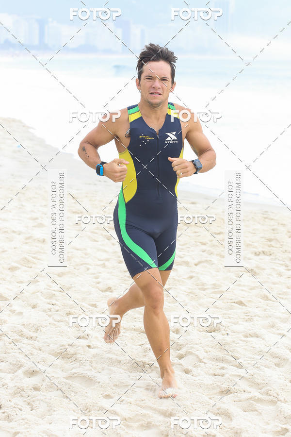 Buy your photos of the eventCircuito Petrobrs Rei e Rainha do Mar on Fotop