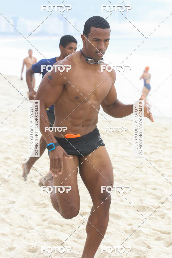 Buy your photos of the eventCircuito Petrobrs Rei e Rainha do Mar on Fotop