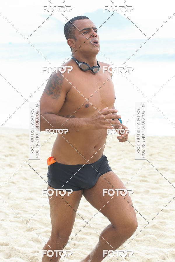 Buy your photos of the eventCircuito Petrobrs Rei e Rainha do Mar on Fotop