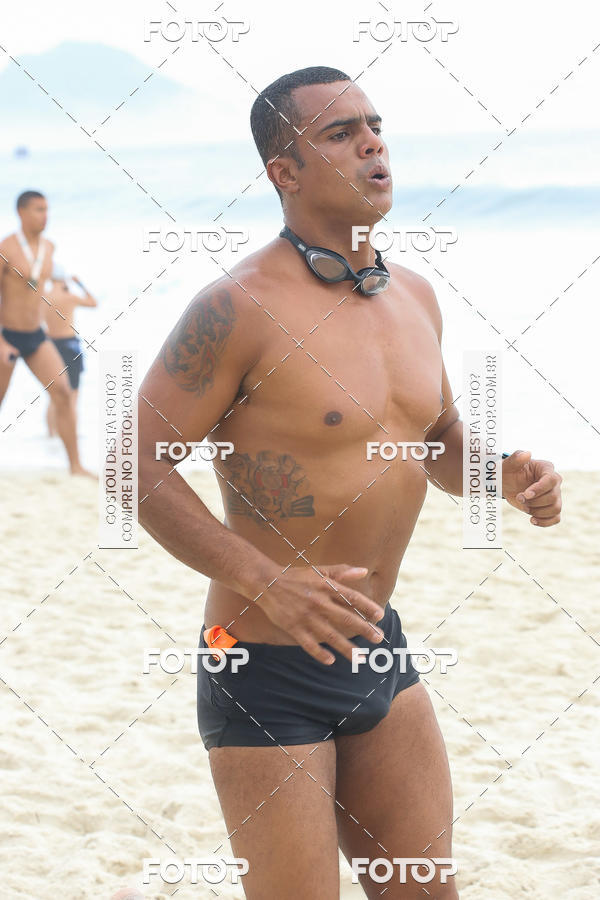 Buy your photos of the eventCircuito Petrobrs Rei e Rainha do Mar on Fotop
