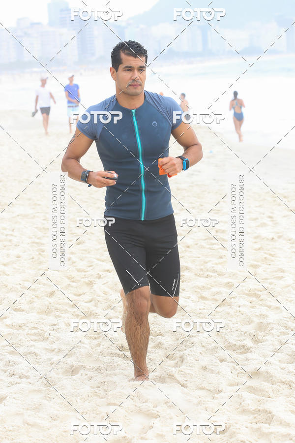 Buy your photos of the eventCircuito Petrobrs Rei e Rainha do Mar on Fotop