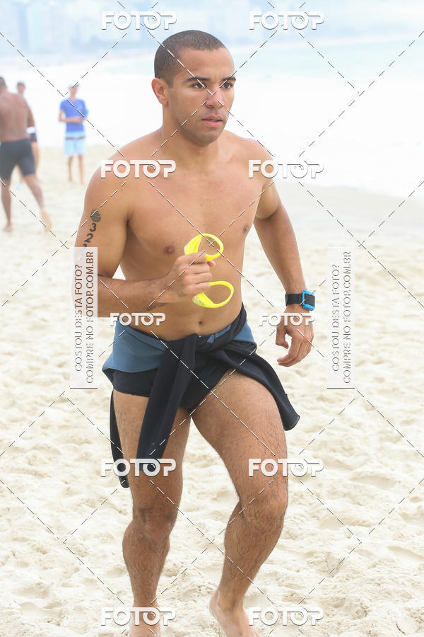 Buy your photos of the eventCircuito Petrobrs Rei e Rainha do Mar on Fotop