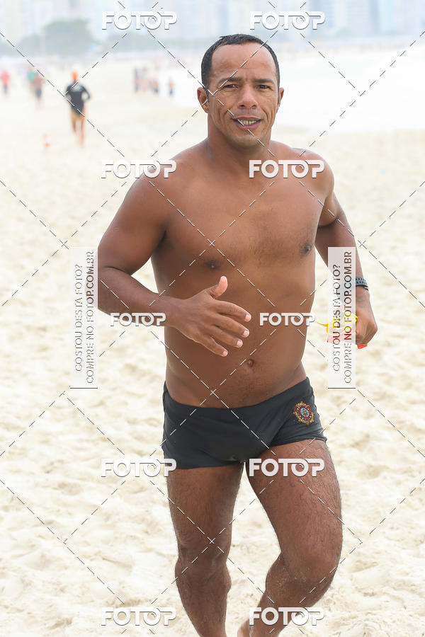 Buy your photos of the eventCircuito Petrobrs Rei e Rainha do Mar on Fotop