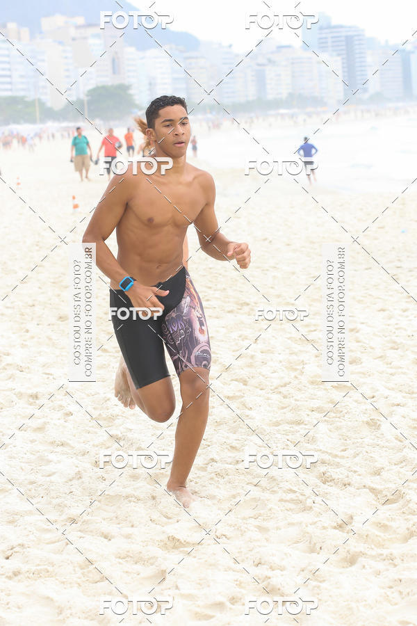Buy your photos of the eventCircuito Petrobrs Rei e Rainha do Mar on Fotop