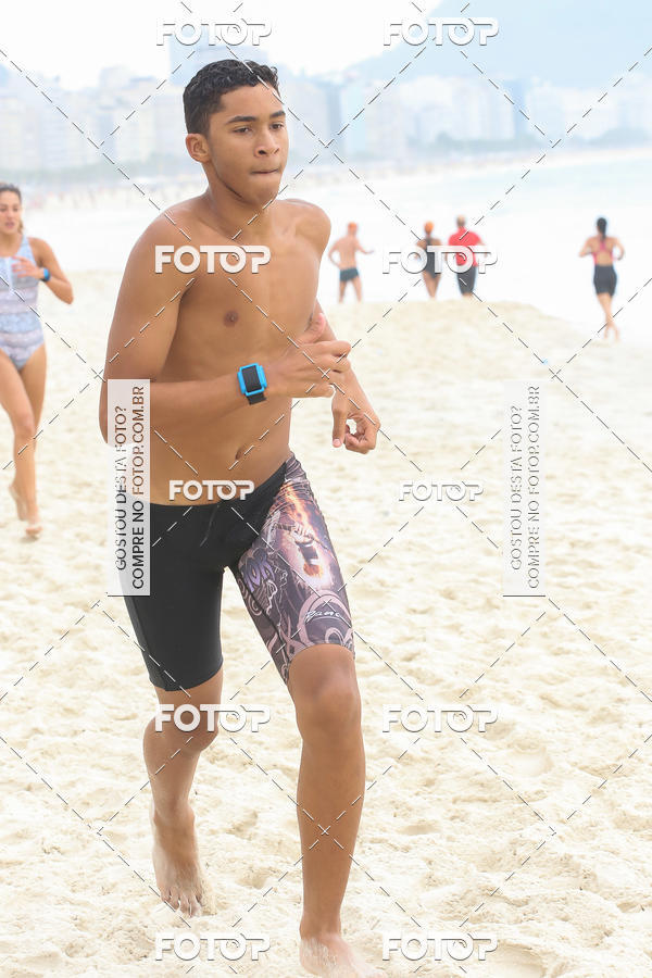 Buy your photos of the eventCircuito Petrobrs Rei e Rainha do Mar on Fotop