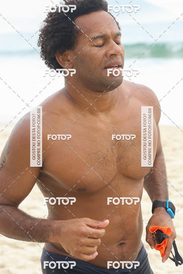 Buy your photos of the eventCircuito Petrobrs Rei e Rainha do Mar on Fotop