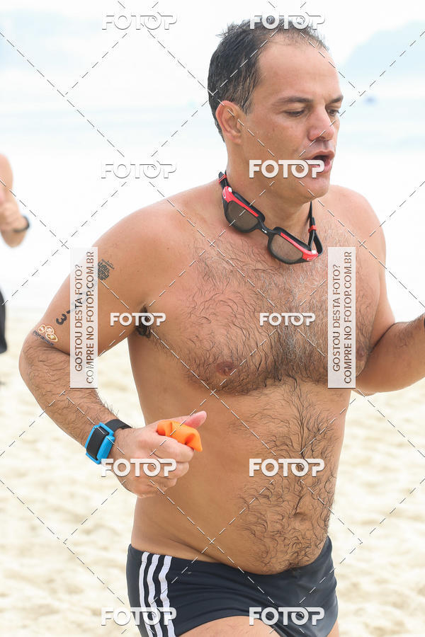 Buy your photos of the eventCircuito Petrobrs Rei e Rainha do Mar on Fotop